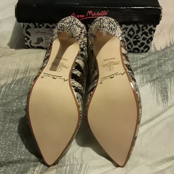 Women's cage snake print 4 inch heels - Picture 4 of 4